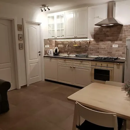 Sea-esta 2 Apartment *